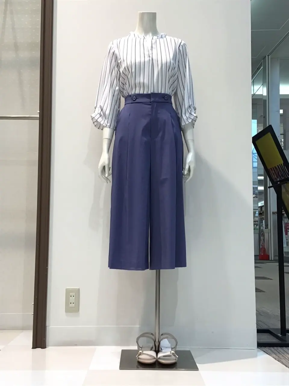 ANY SIS 布川 コーディネート画像