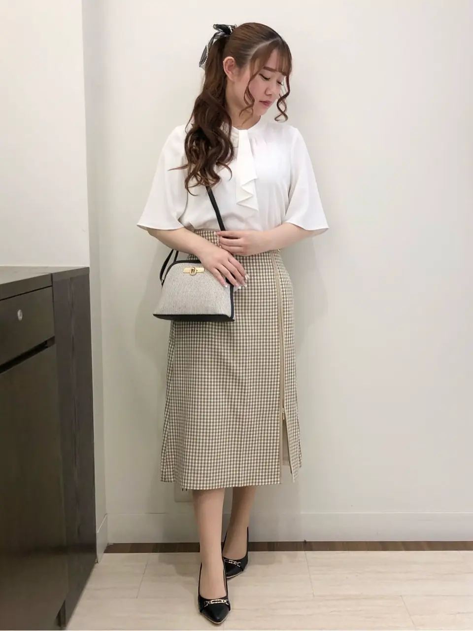 ANY SIS スタッフ コーディネート画像