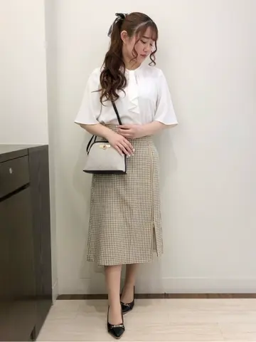 ANY SIS スタッフ コーディネート画像