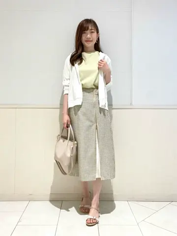 ANY SIS みぃ コーディネート画像