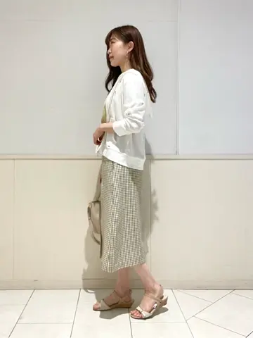 ANY SIS みぃ コーディネート画像