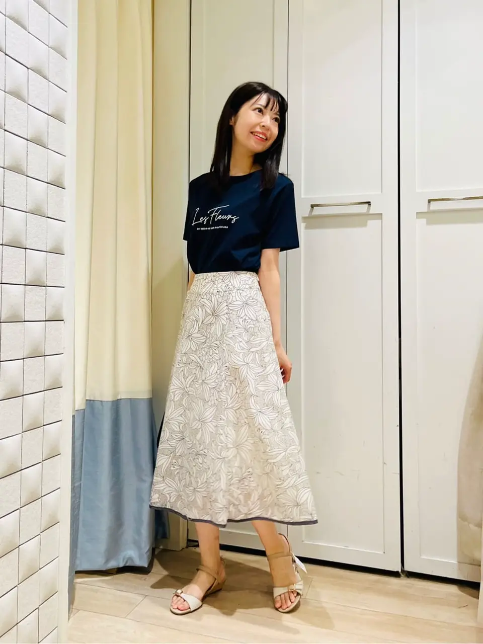 ANY SIS スタッフ コーディネート画像