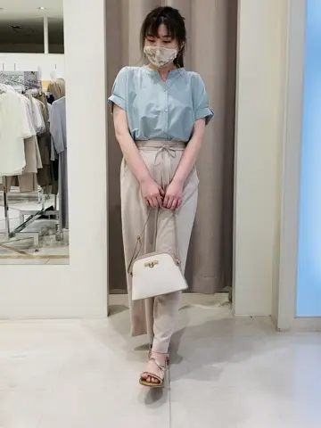 ANY SIS 川根　彩 コーディネート画像