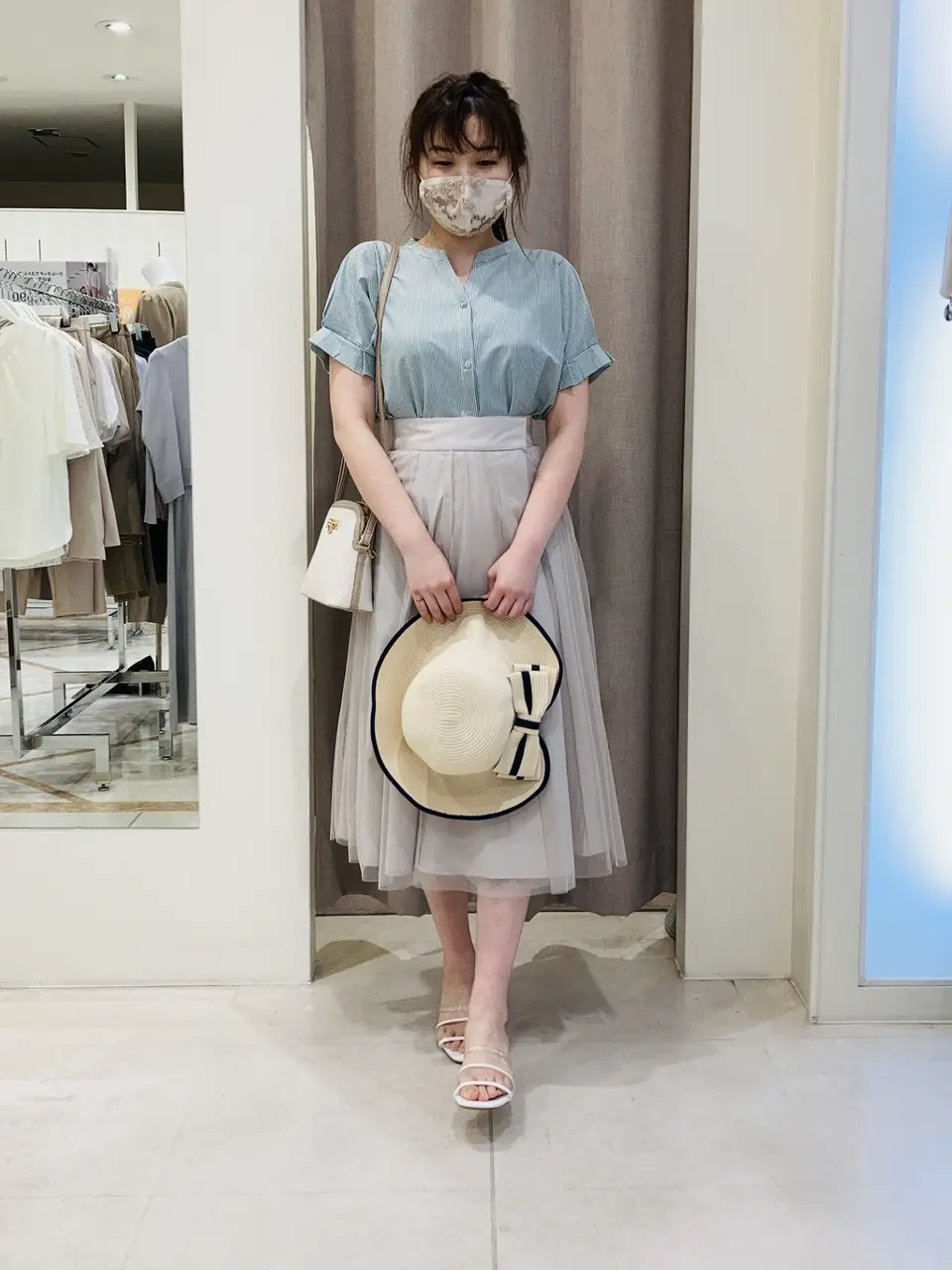  川根　彩 コーディネート画像