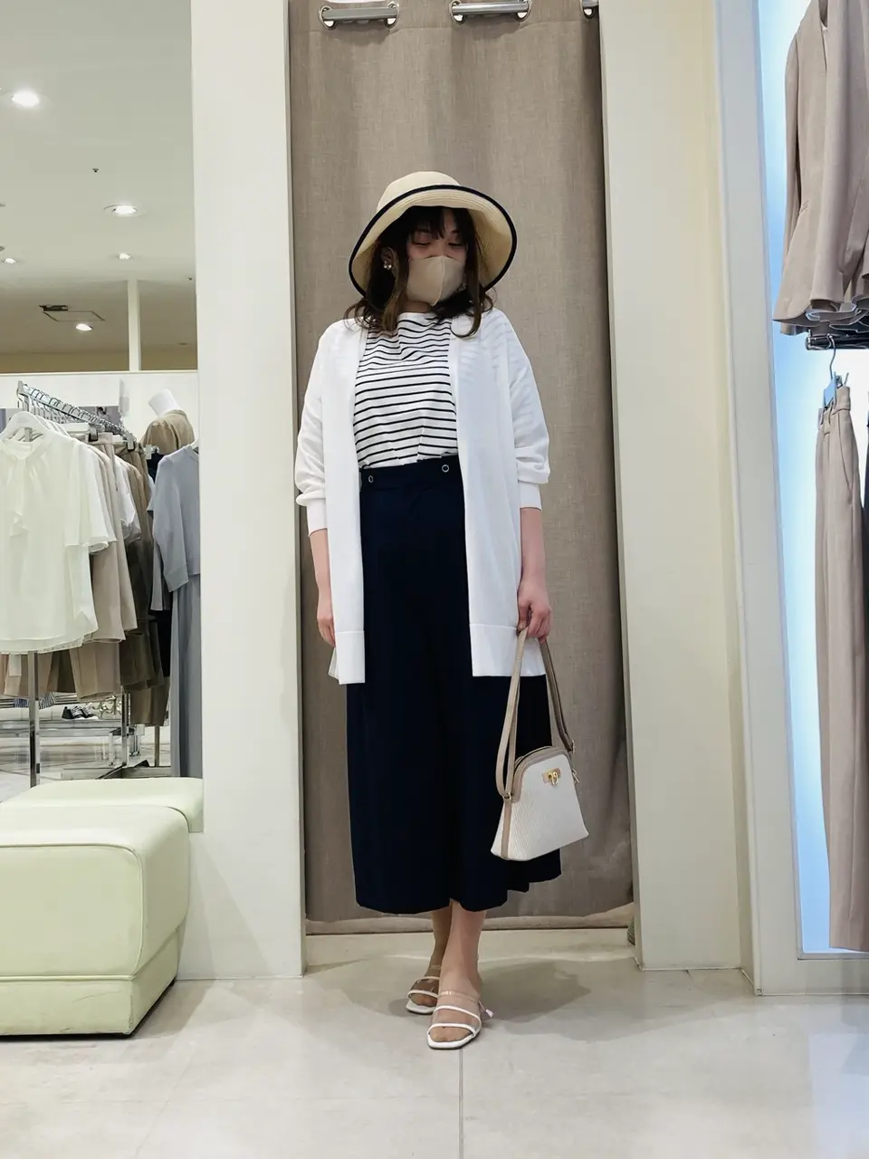  川根　彩 コーディネート画像