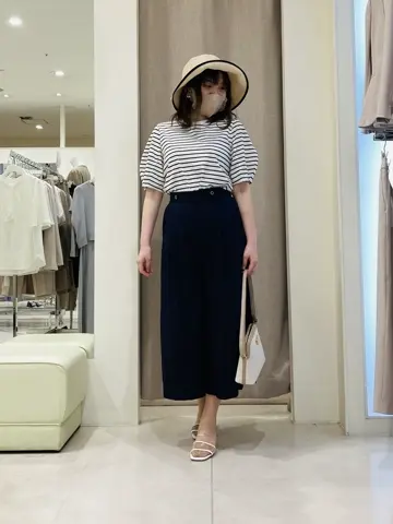 ANY SIS 川根　彩 コーディネート画像