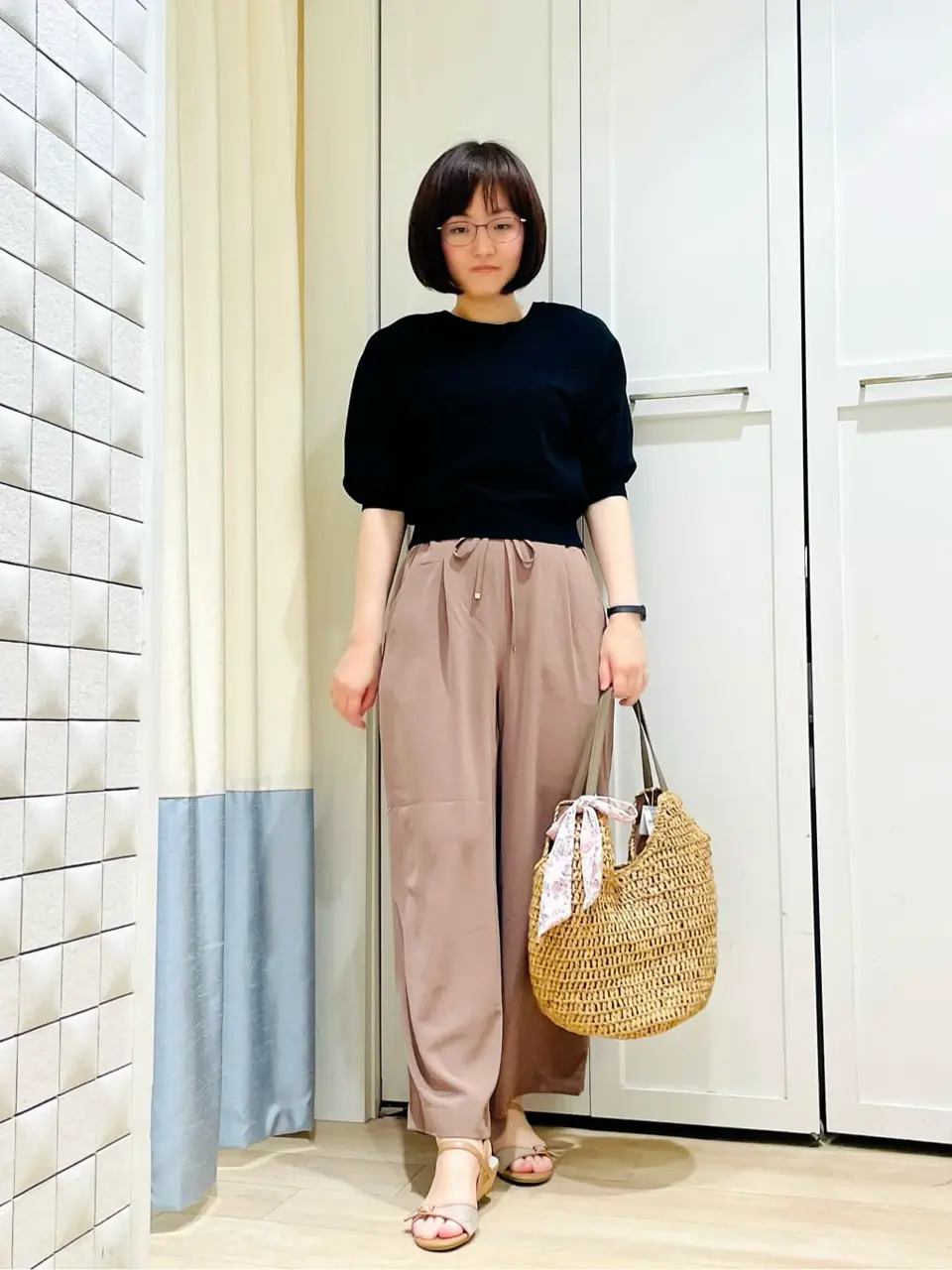 ANY SIS スタッフ コーディネート画像