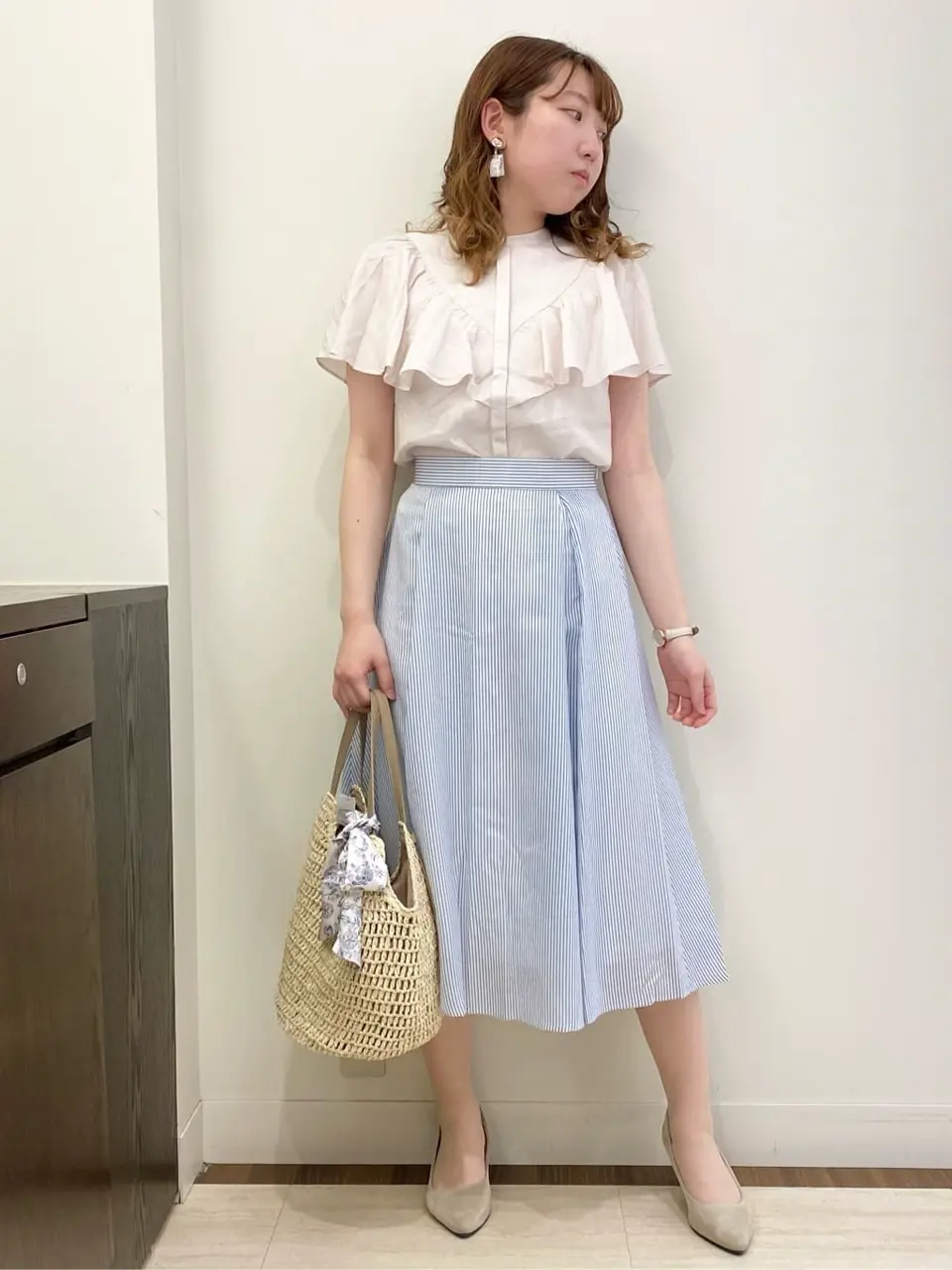 ANY SIS スタッフ コーディネート画像