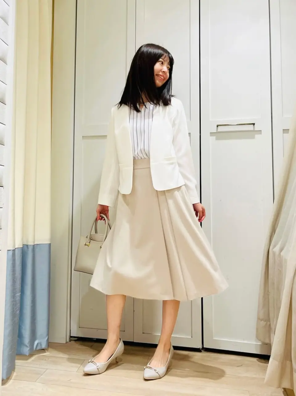 ANY SIS スタッフ コーディネート画像