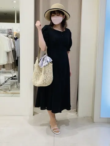 ANY SIS 川根　彩 コーディネート画像