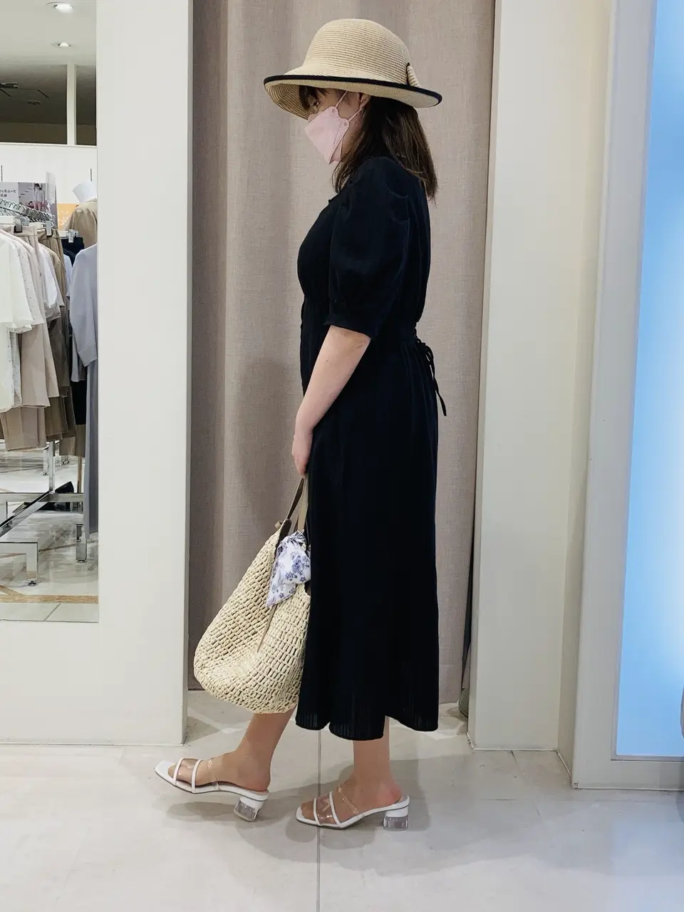 ANY SIS 川根　彩 コーディネート画像