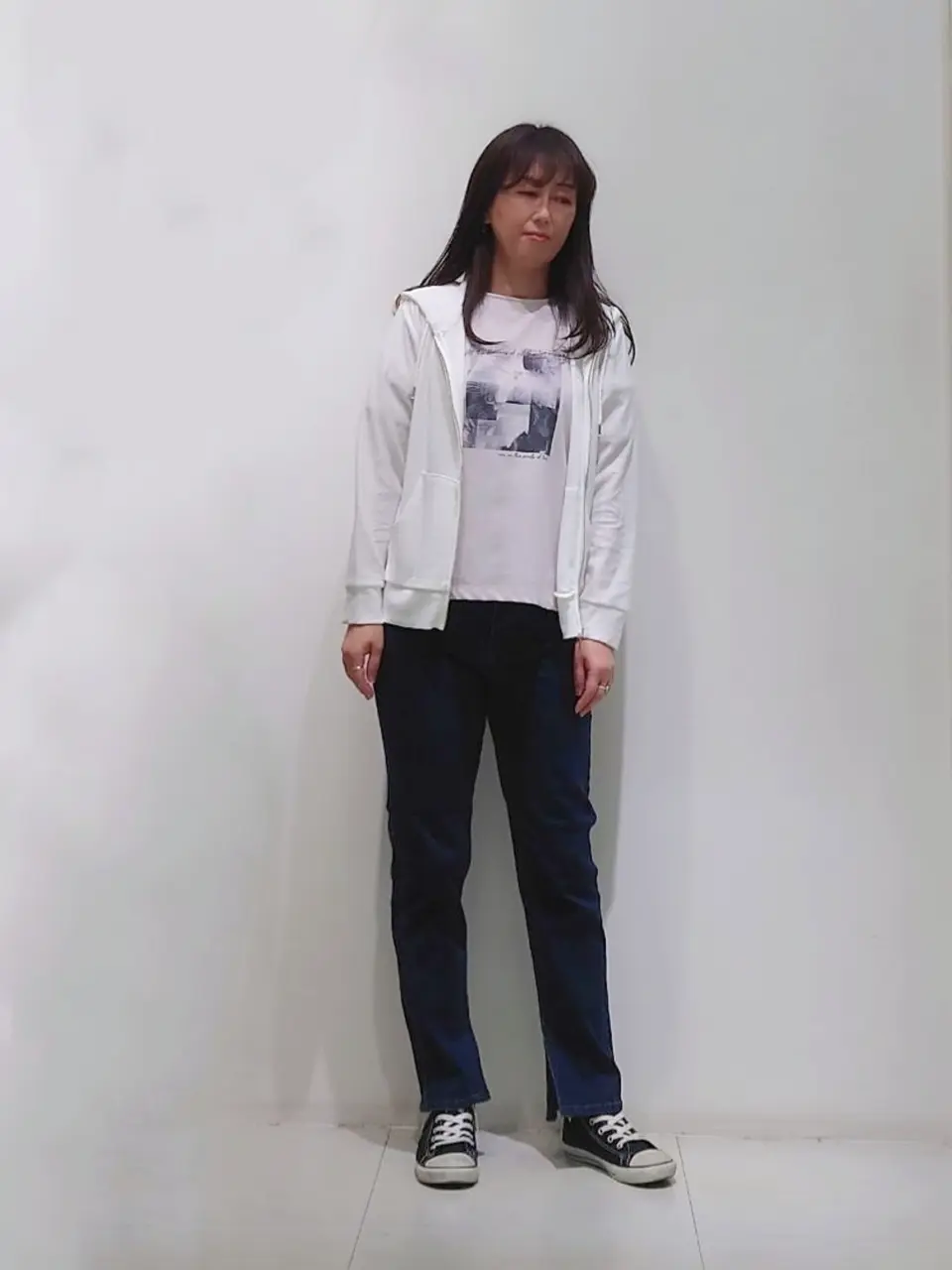 ANY SIS スタッフ コーディネート画像