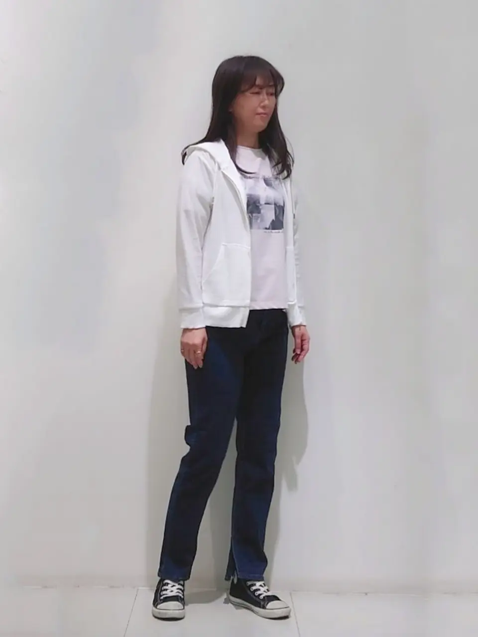 ANY SIS スタッフ コーディネート画像