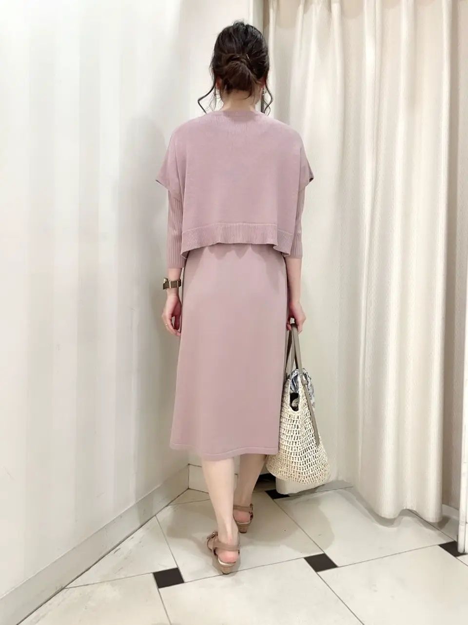 ANY SIS 金井 コーディネート画像