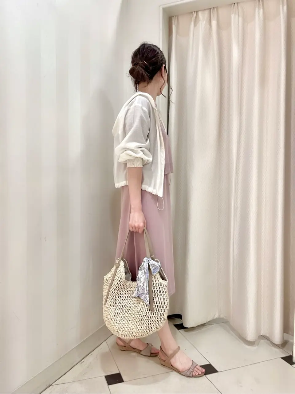 ANY SIS 金井 コーディネート画像