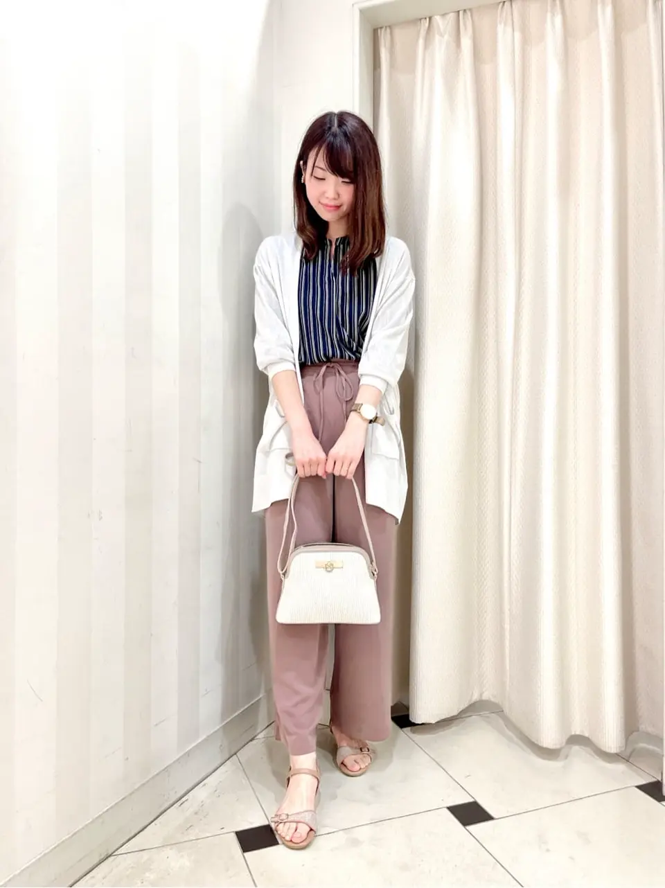 ANY SIS 金井 コーディネート画像