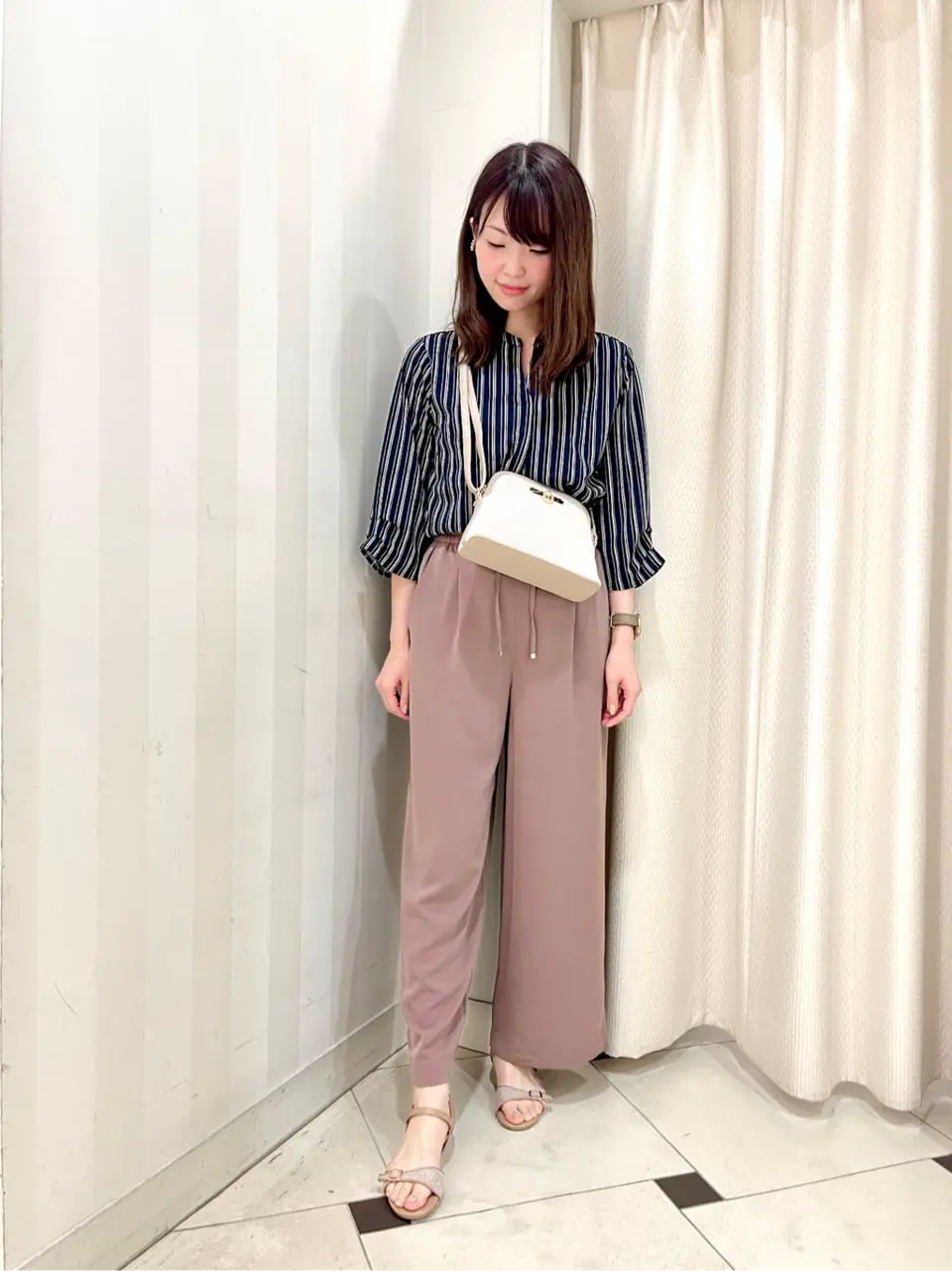 ANY SIS 金井 コーディネート画像