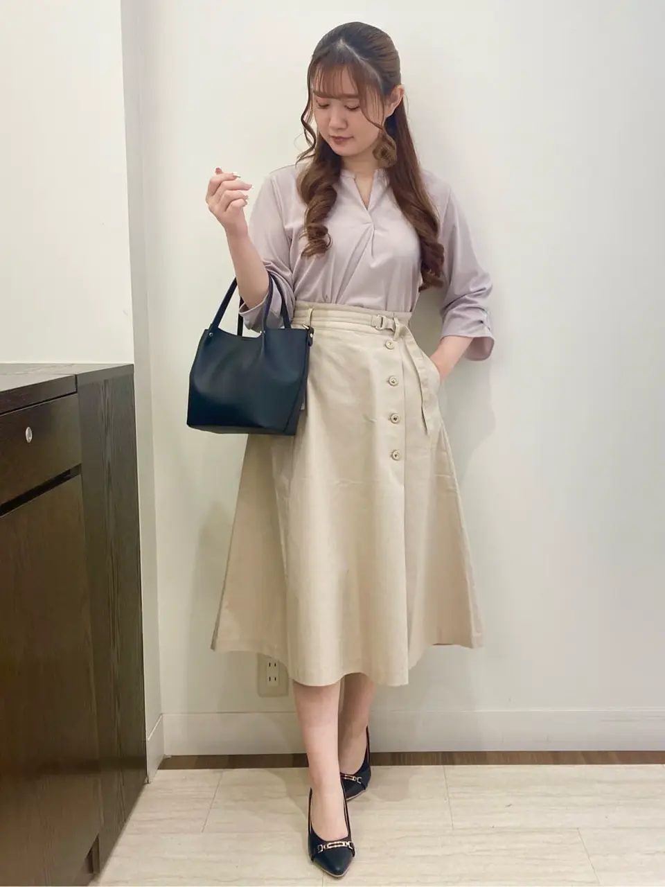 ANY SIS スタッフ コーディネート画像