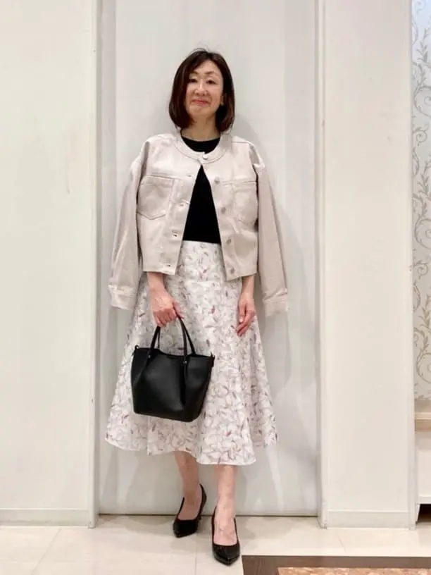 ANY SIS スタッフ コーディネート画像