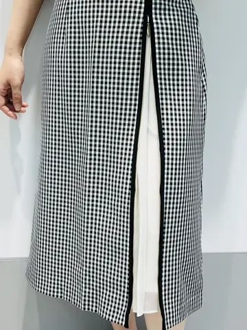 ANY SIS 岡本 コーディネート画像