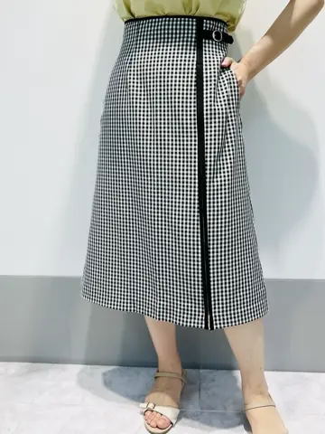 ANY SIS 岡本 コーディネート画像