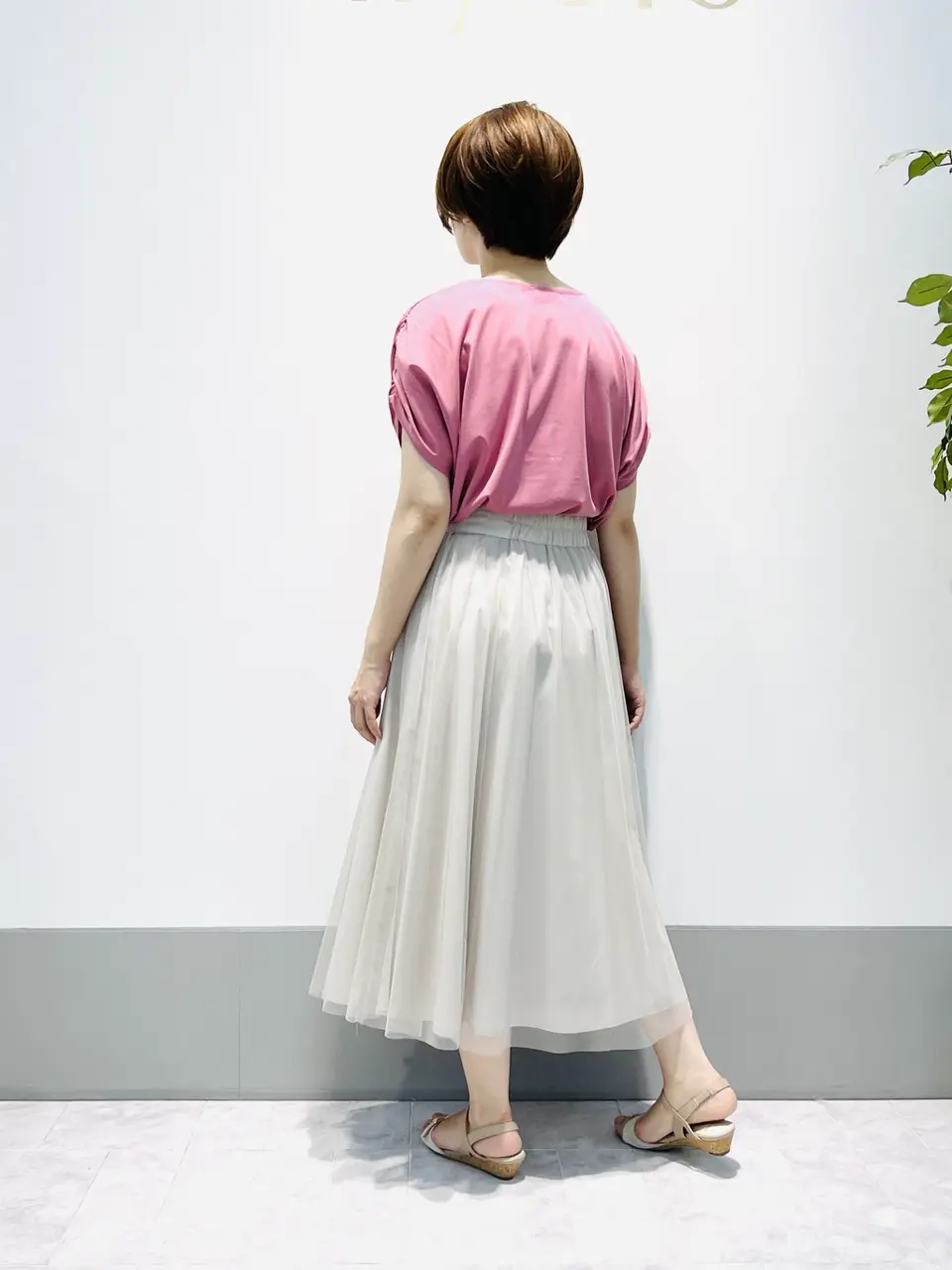 ANY SIS 岡本 コーディネート画像