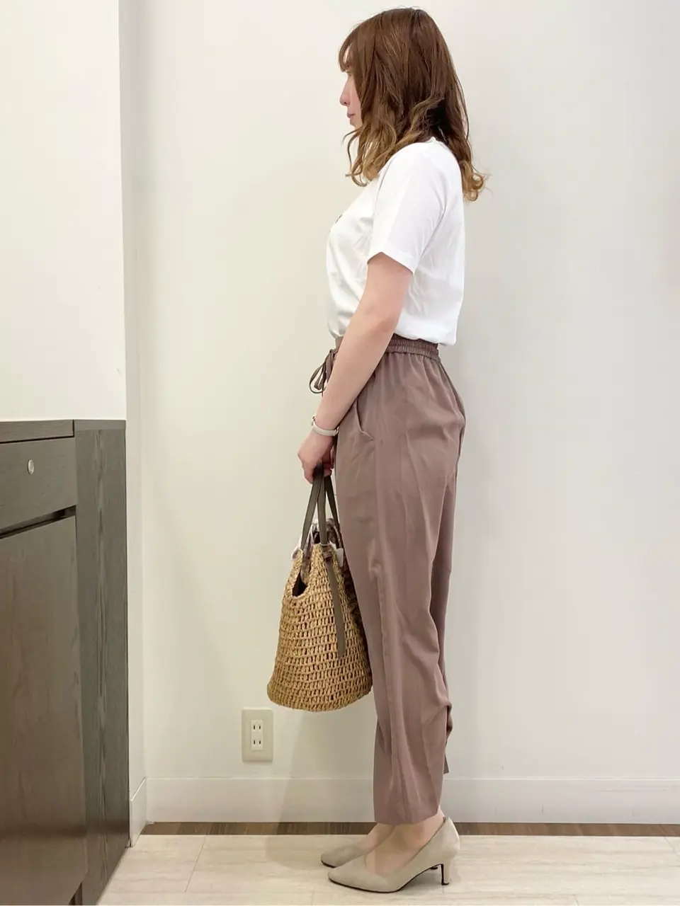 ANY SIS スタッフ コーディネート画像