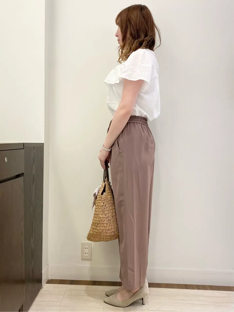 ANY SIS スタッフ コーディネート画像