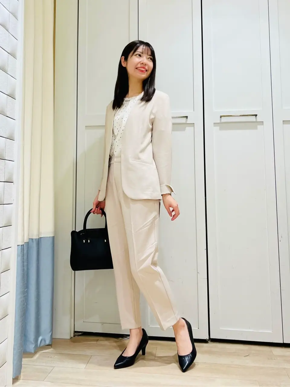 ANY SIS スタッフ コーディネート画像