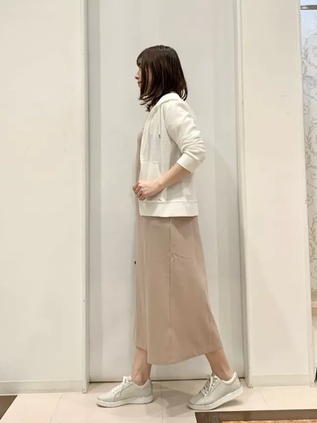 ANY SIS 横田 コーディネート画像