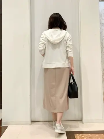 ANY SIS 横田 コーディネート画像