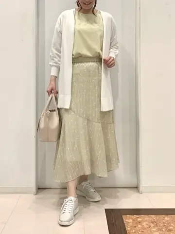 ANY SIS 横田 コーディネート画像