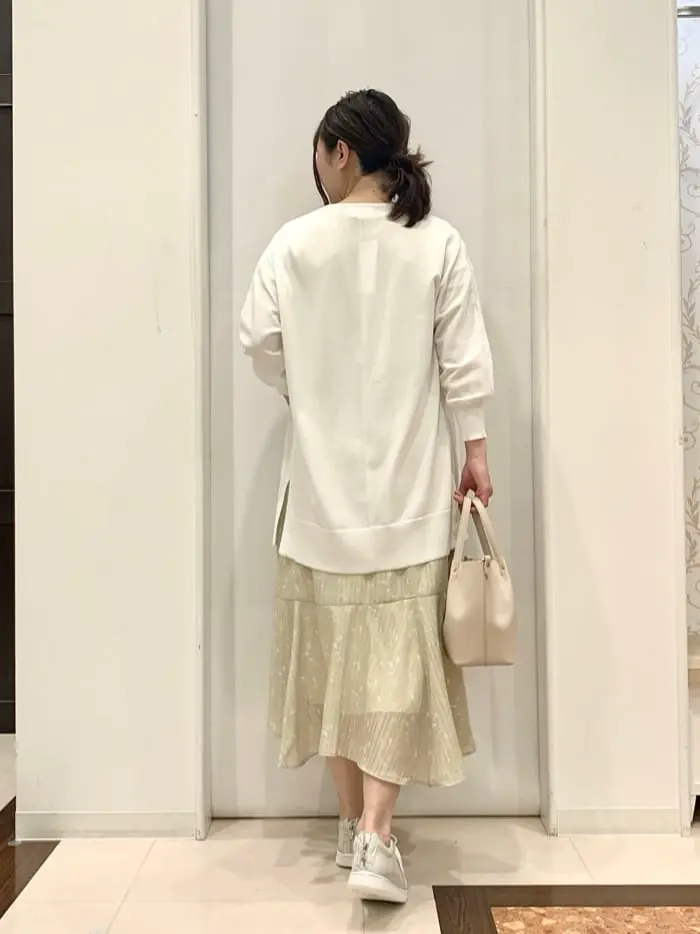 ANY SIS 横田 コーディネート画像