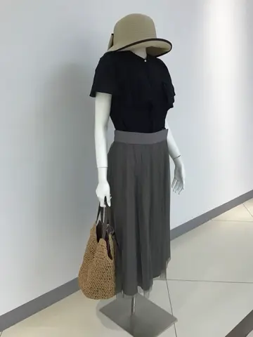 ANY SIS 橋本 コーディネート画像