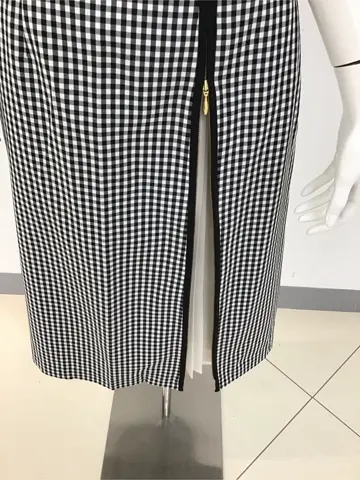 ANY SIS 橋本 コーディネート画像