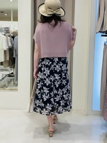 ANY SIS 川根　彩 コーディネート画像