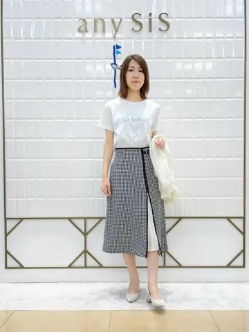 ANY SIS 上田 コーディネート画像