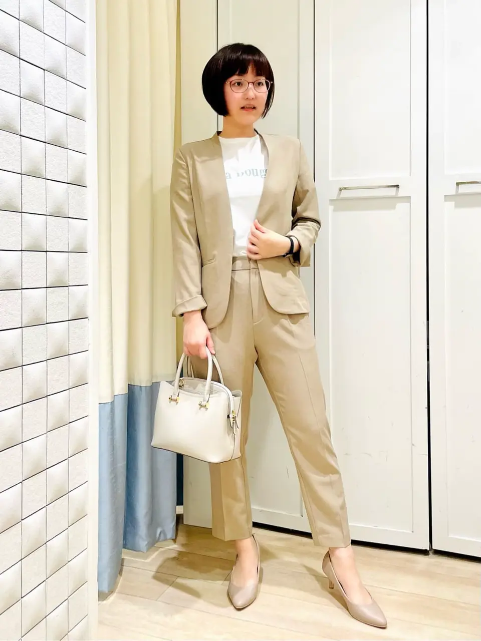 ANY SIS スタッフ コーディネート画像