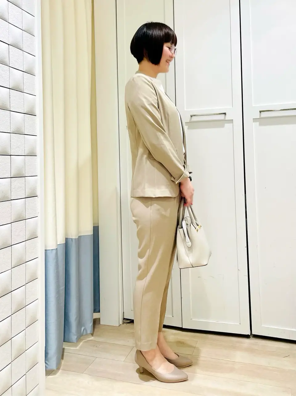 ANY SIS スタッフ コーディネート画像