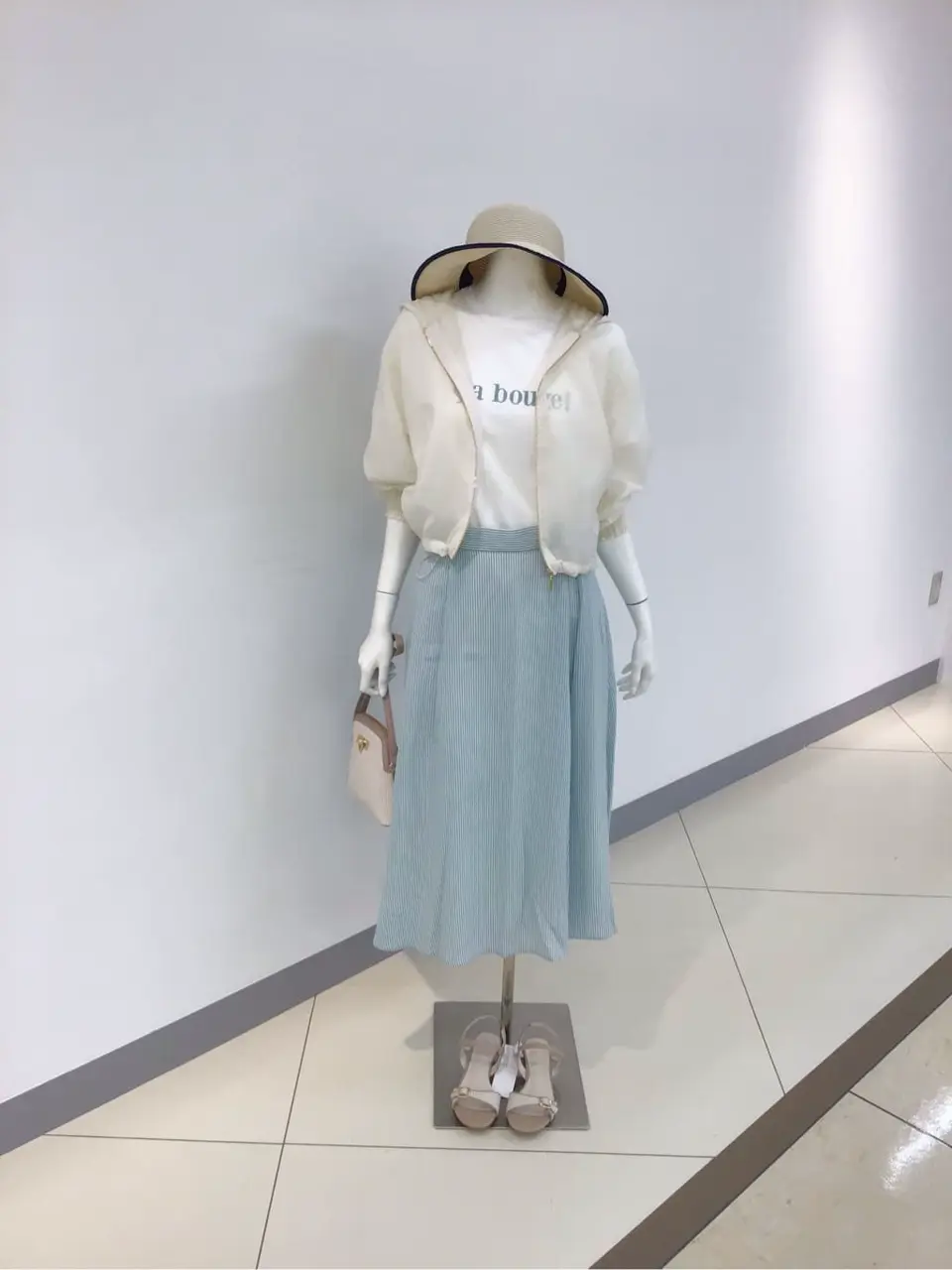 ANY SIS 本田 コーディネート画像