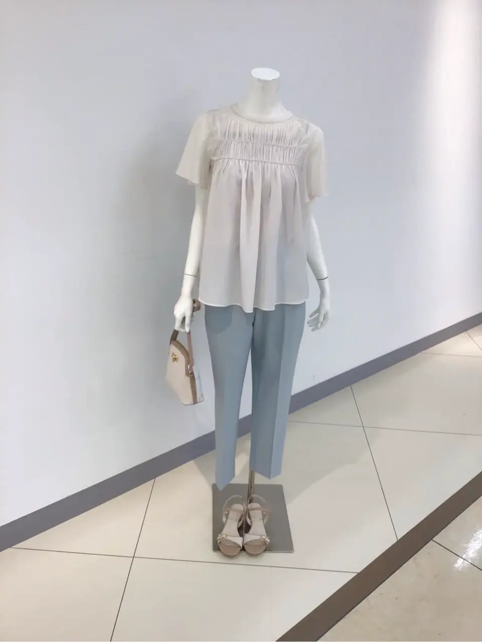 ANY SIS 本田 コーディネート画像