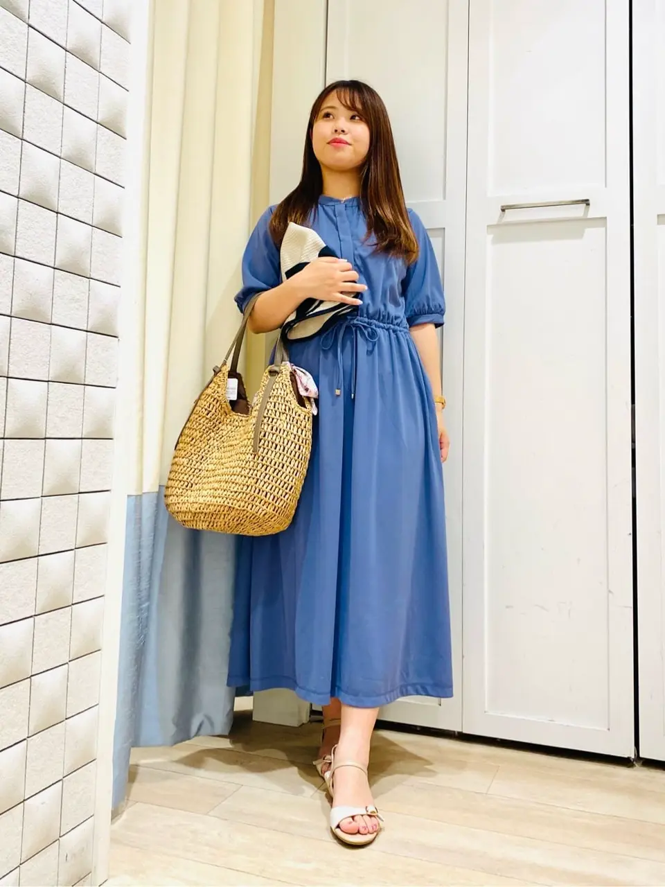 ANY SIS スタッフ コーディネート画像