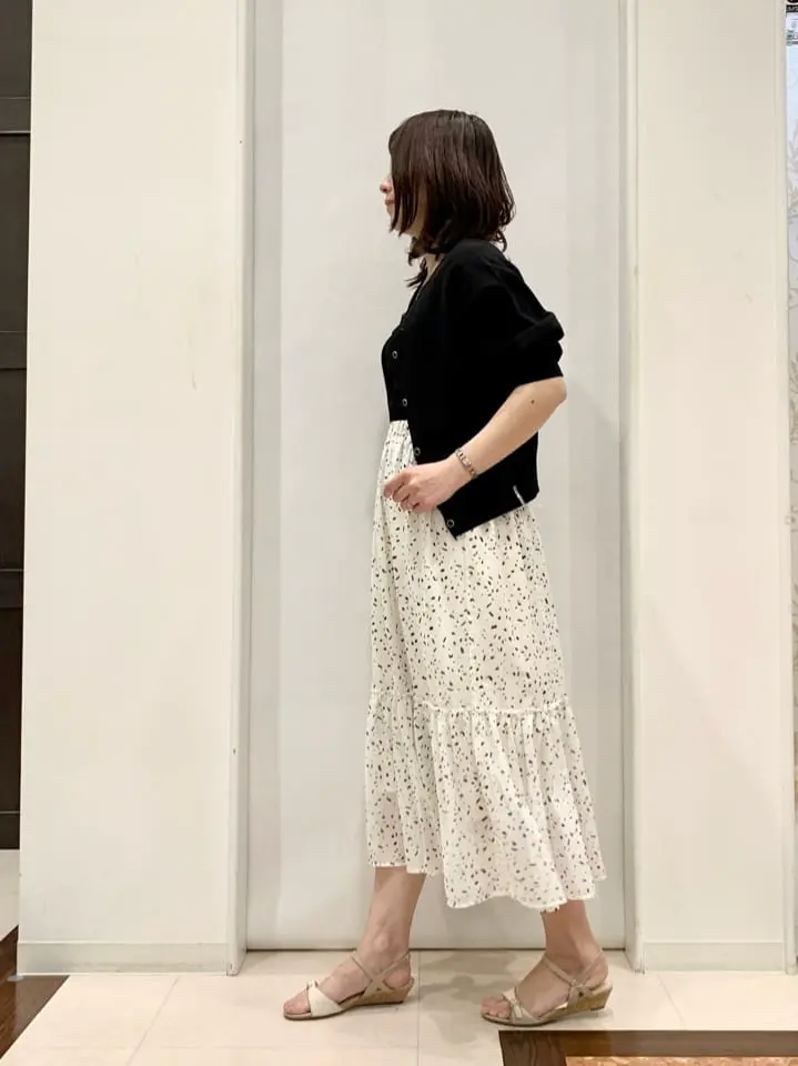 ANY SIS 横田 コーディネート画像