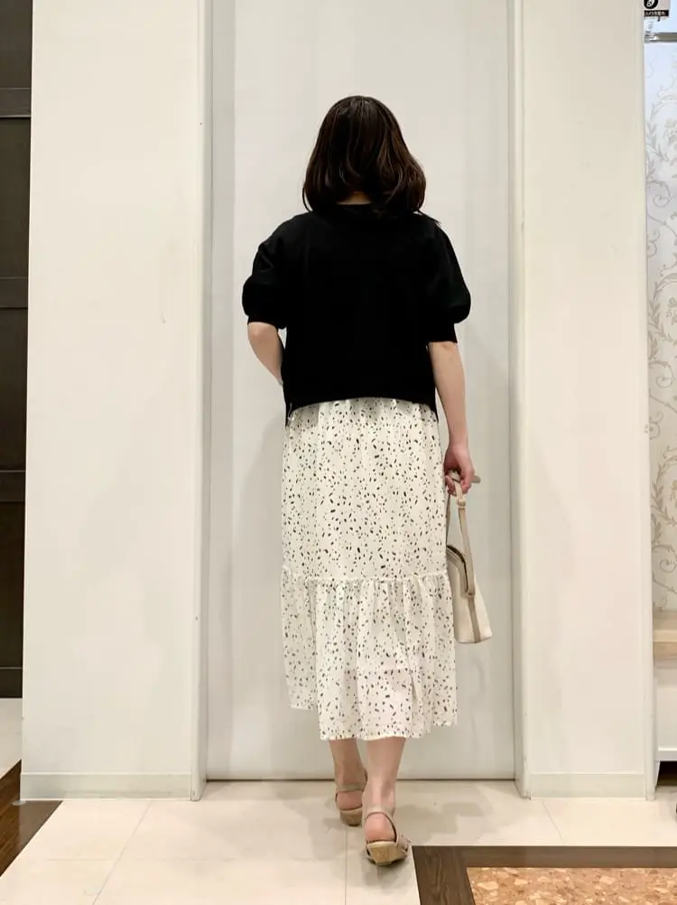 ANY SIS 横田 コーディネート画像