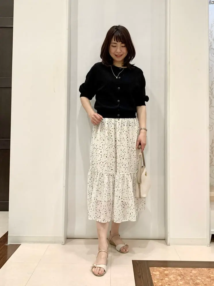 ANY SIS 横田 コーディネート画像