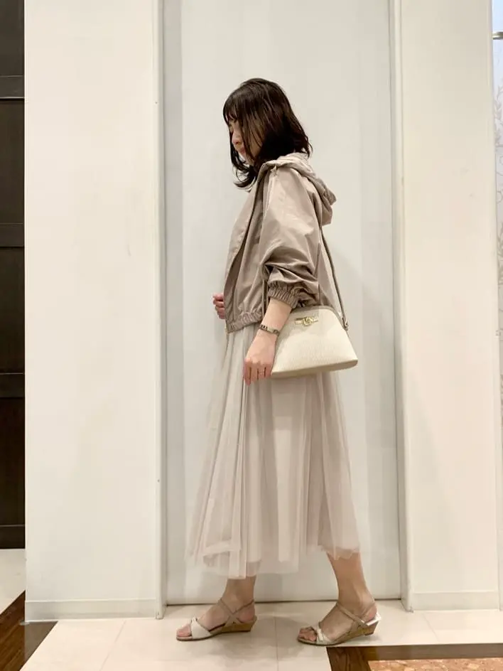 ANY SIS 横田 コーディネート画像