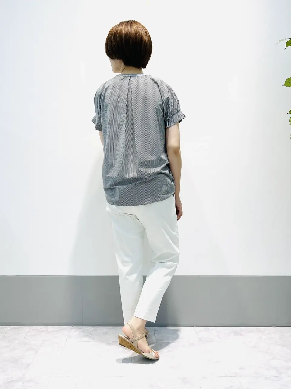 ANY SIS 岡本 コーディネート画像