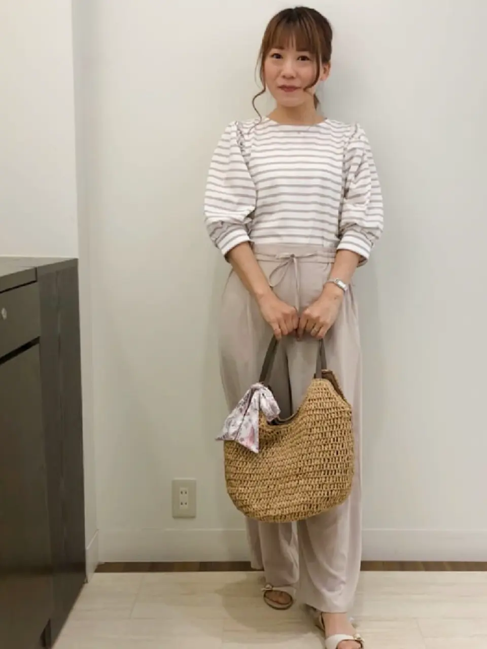 ANY SIS スタッフ コーディネート画像