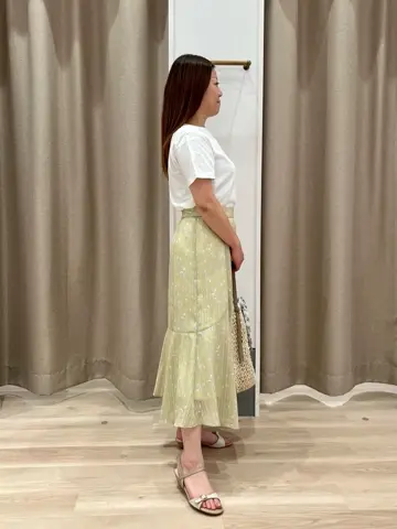 ANY SIS 瀬野 コーディネート画像