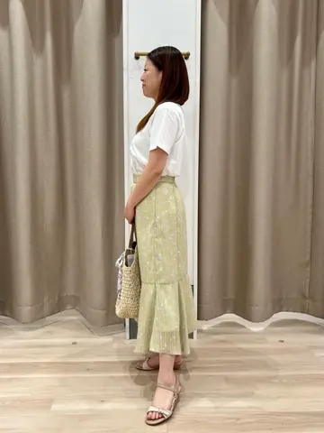 ANY SIS 瀬野 コーディネート画像